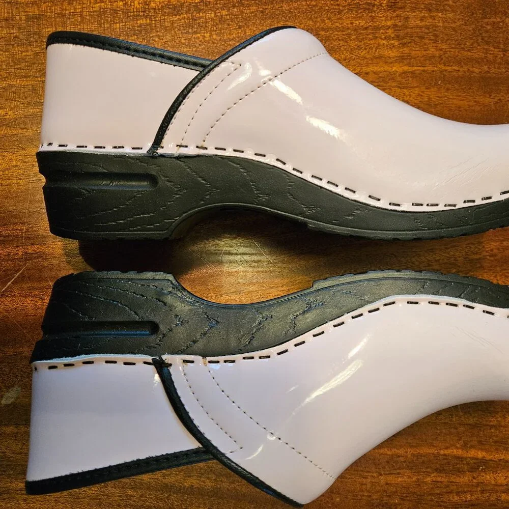 BJORK PRO ELSA Patent Leather Clogs Pink Size EU-40, US 9-9.5 NEW IN BOX - Picture 3 of 12